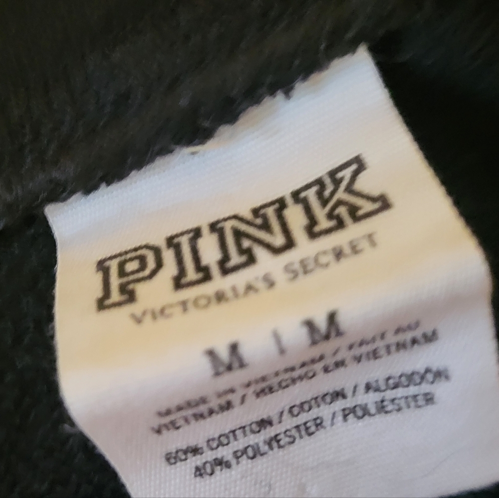 PINK Victoria's Secret Black Athletic Shorts - Picture 2 of 2